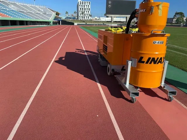 鹿児島県 陸上競技場(ウレタン切削工事)